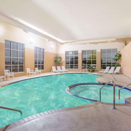 Hotel Baymont By Wyndham Plymouth Esterno foto